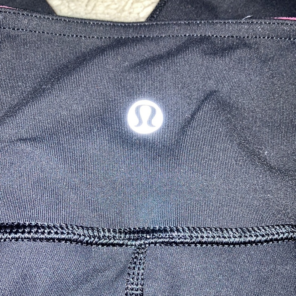 lululemon Groove Pants Super-High-Rise Flared Pant, Size 8 - Picture 4 of 5